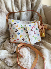 Load image into Gallery viewer, Purse