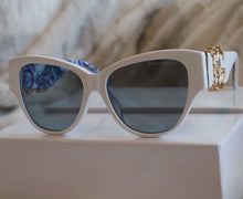 Load image into Gallery viewer, Glasses