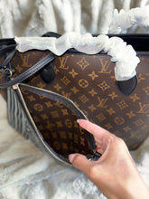 Load image into Gallery viewer, Purse