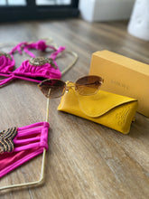 Load image into Gallery viewer, Glasses