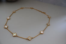 Load image into Gallery viewer, Yoker necklaces