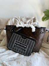 Load image into Gallery viewer, Purse