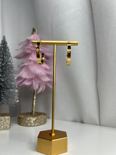 Load image into Gallery viewer, Earrings