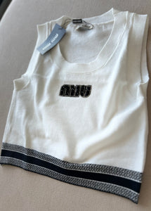 Top white