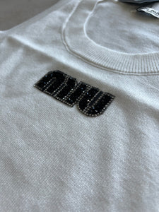 Top white