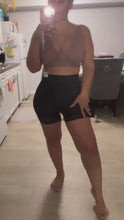 Load and play video in Gallery viewer, Faja  SHORTS recoje todo
