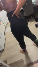 Load and play video in Gallery viewer, Leggings recoje todo
